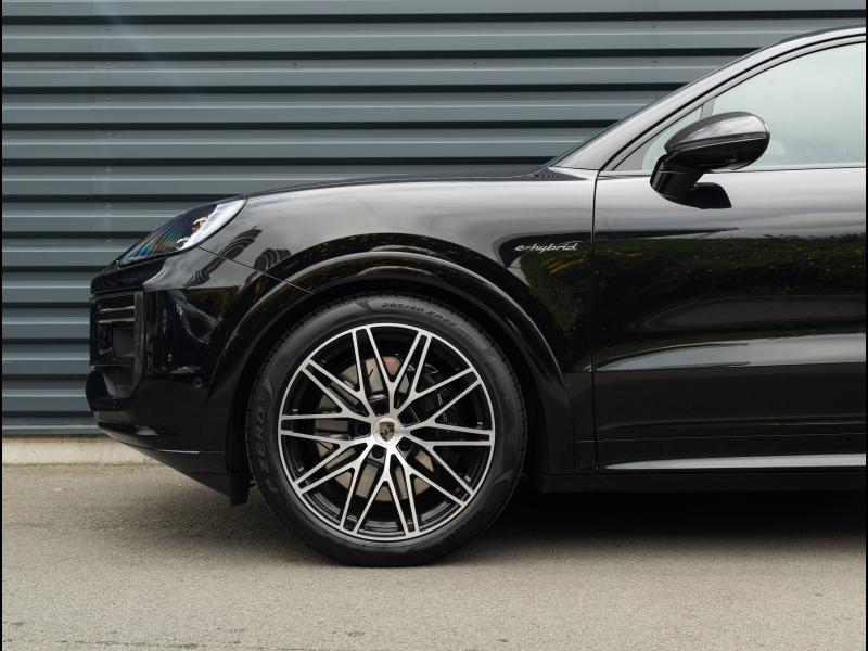 Voitures occasions PORSCHE Cayenne Coupe Turbo E-Hybrid Villeneuve-d'Ascq