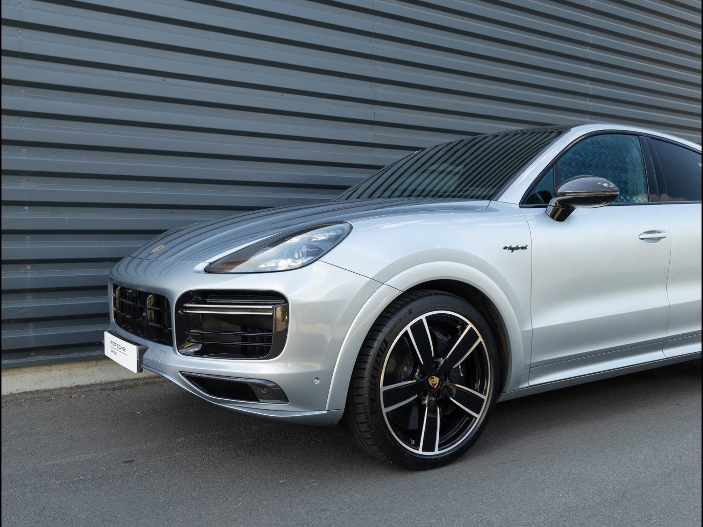 Voitures occasions PORSCHE CAYENNE Turbo S E-Hybrid Villeneuve-d'Ascq