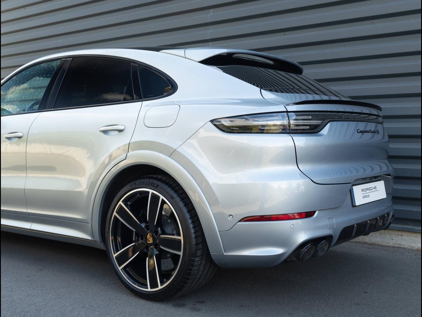 Voitures occasions PORSCHE CAYENNE Turbo S E-Hybrid Villeneuve-d'Ascq