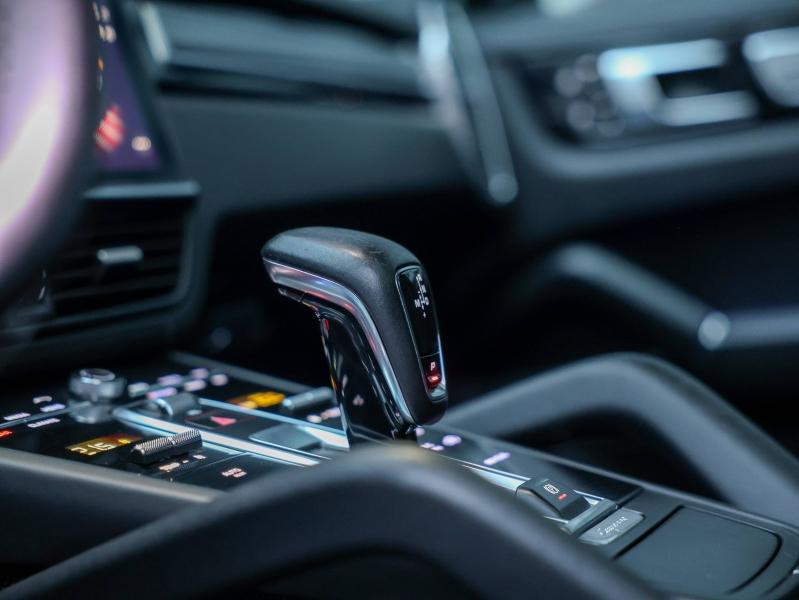 Voitures occasions PORSCHE CAYENNE E-Hybrid Platinum Ed Villeneuve-d'Ascq