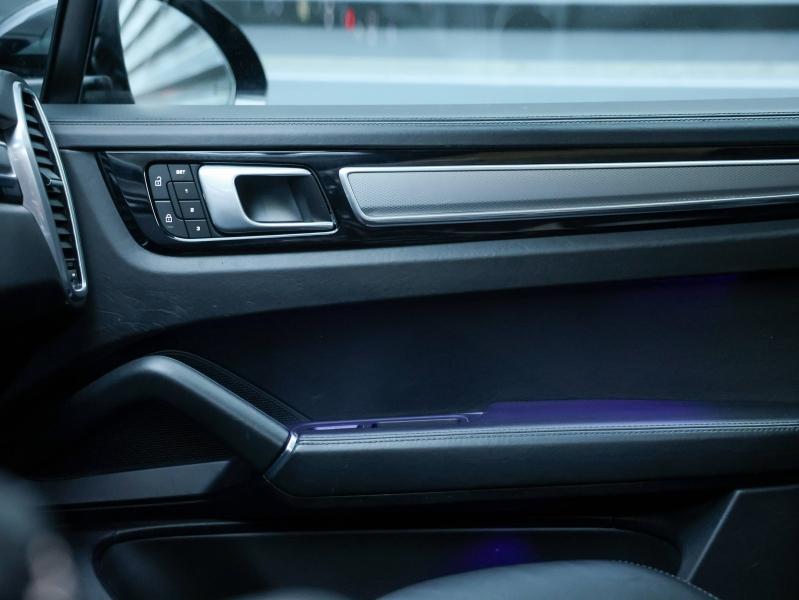 Voitures occasions PORSCHE CAYENNE E-Hybrid Platinum Ed Villeneuve-d'Ascq