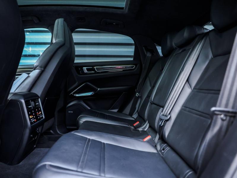 Voitures occasions PORSCHE Cayenne Coupe Turbo S E-Hybrid Villeneuve-d'Ascq