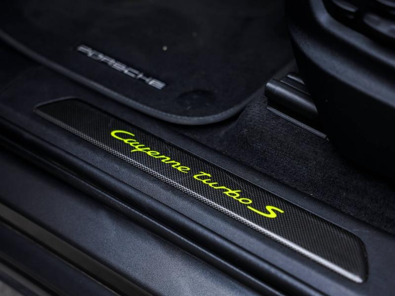 Voitures occasions PORSCHE Cayenne Coupe Turbo S E-Hybrid Villeneuve-d'Ascq