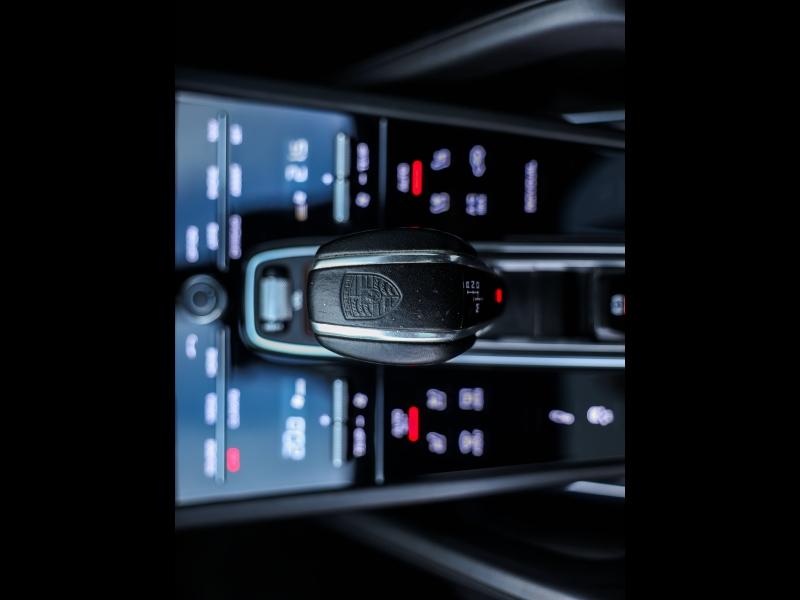 Voitures occasions PORSCHE Cayenne Coupe Turbo S E-Hybrid Villeneuve-d'Ascq