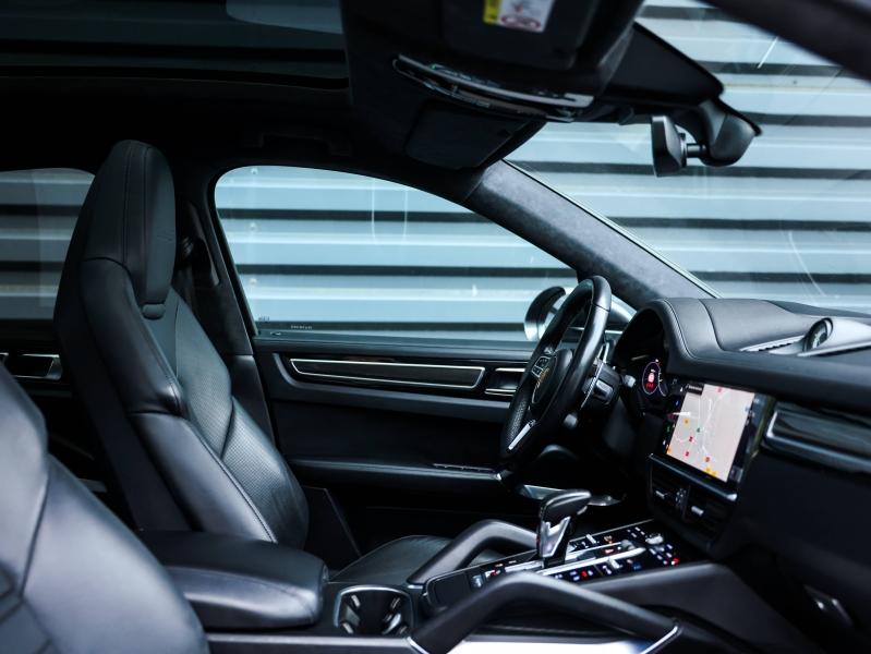 Voitures occasions PORSCHE Cayenne Coupe Turbo S E-Hybrid Villeneuve-d'Ascq