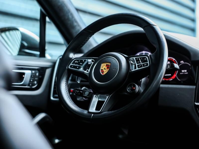 Voitures occasions PORSCHE Cayenne Coupe Turbo S E-Hybrid Villeneuve-d'Ascq