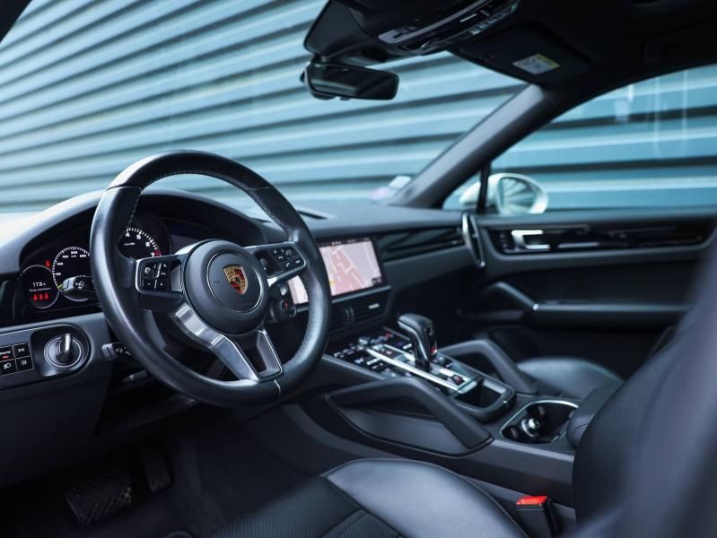 Voitures occasions PORSCHE Cayenne Coupe E-Hybrid Villeneuve-d'Ascq