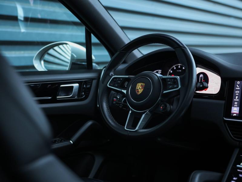 Voitures occasions PORSCHE Cayenne Coupe E-Hybrid Villeneuve-d'Ascq