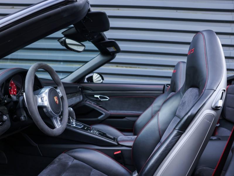 Voitures occasions PORSCHE 911 Cabriolet GTS Villeneuve-d'Ascq