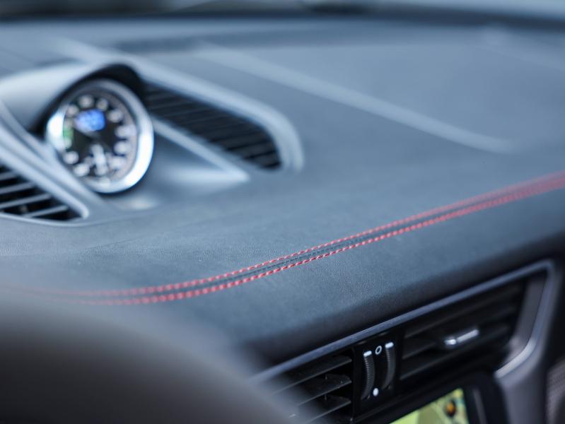 Voitures occasions PORSCHE 911 Cabriolet GTS Villeneuve-d'Ascq