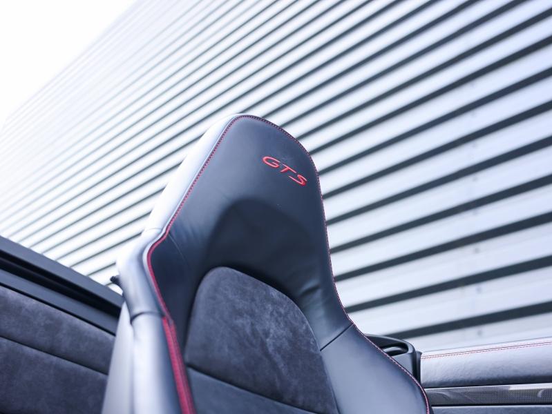 Voitures occasions PORSCHE 911 Cabriolet GTS Villeneuve-d'Ascq