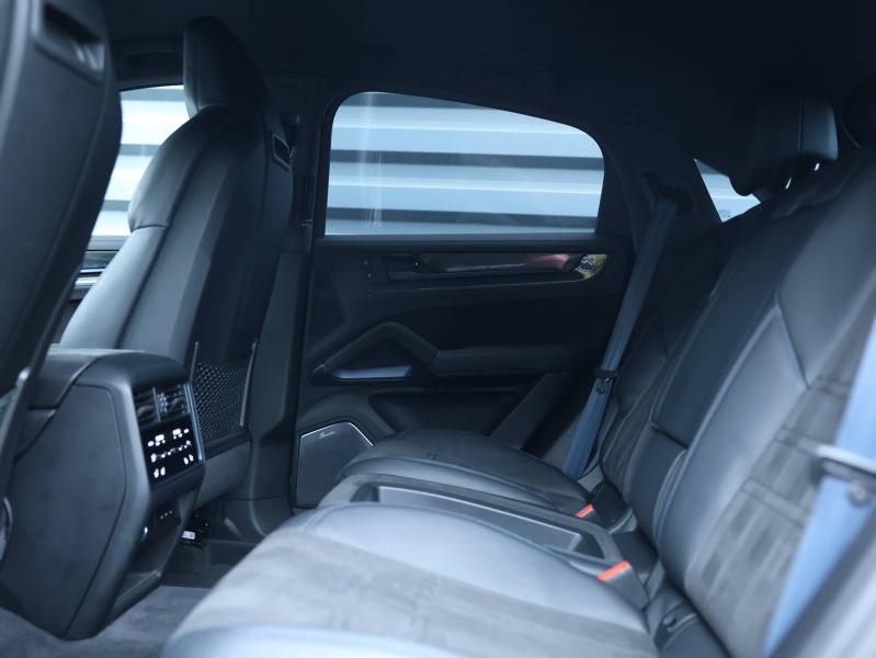 Voitures occasions PORSCHE Cayenne Coupe Turbo E-Hybrid Pk GT Villeneuve-d'Ascq