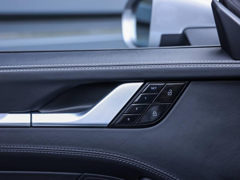 Voitures occasions PORSCHE 911 Cabriolet Carrera 4S Villeneuve-d'Ascq