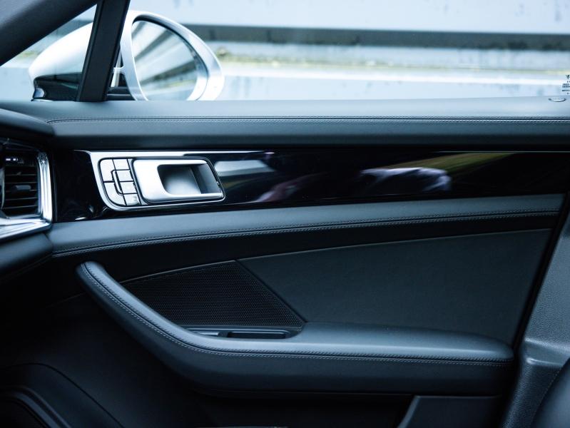 Voitures occasions PORSCHE PANAMERA 4 E-Hybrid Villeneuve-d'Ascq