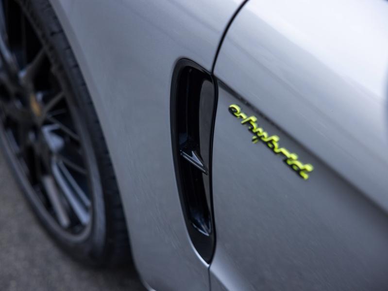 Voitures occasions PORSCHE PANAMERA 4 E-Hybrid Villeneuve-d'Ascq