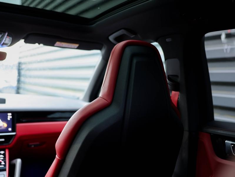 Voitures occasions PORSCHE CAYENNE E-Hybrid Platinum Ed Villeneuve-d'Ascq