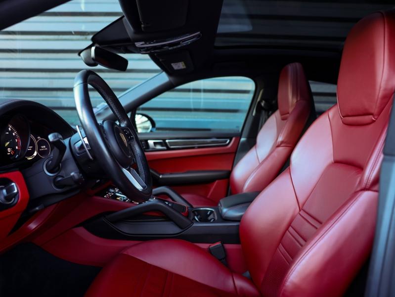 Voitures occasions PORSCHE Cayenne Coupe E-Hybrid Villeneuve-d'Ascq