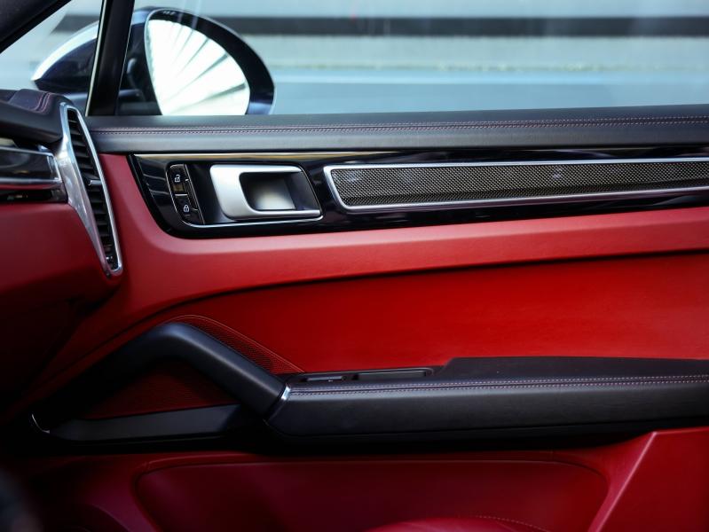 Voitures occasions PORSCHE Cayenne Coupe E-Hybrid Villeneuve-d'Ascq