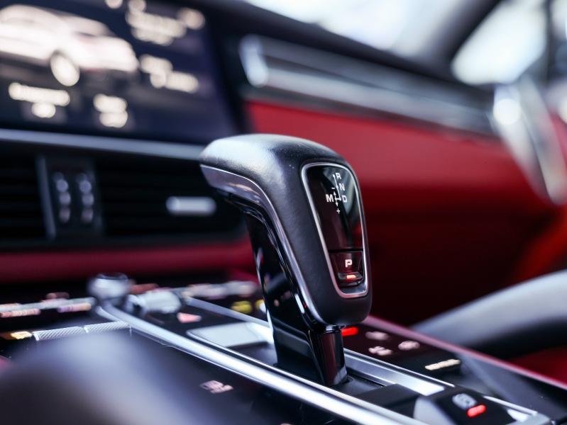 Voitures occasions PORSCHE Cayenne Coupe E-Hybrid Villeneuve-d'Ascq