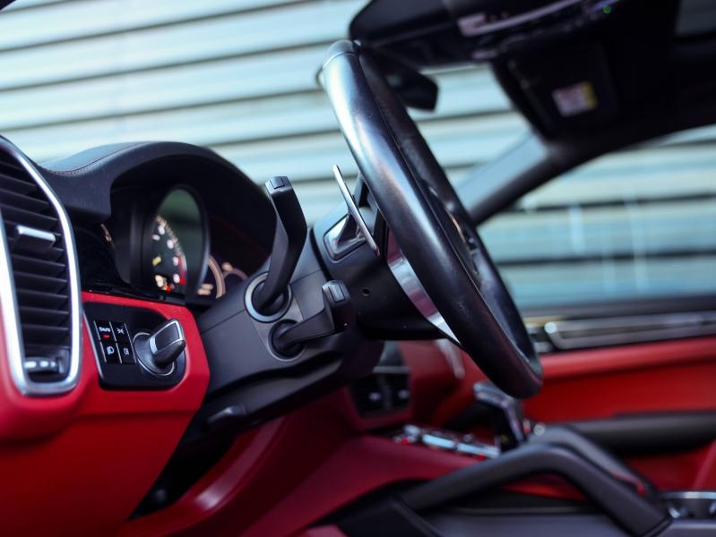 Voitures occasions PORSCHE Cayenne Coupe E-Hybrid Villeneuve-d'Ascq