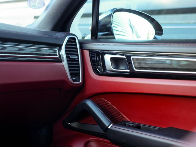 Voitures occasions PORSCHE Cayenne Coupe E-Hybrid Villeneuve-d'Ascq