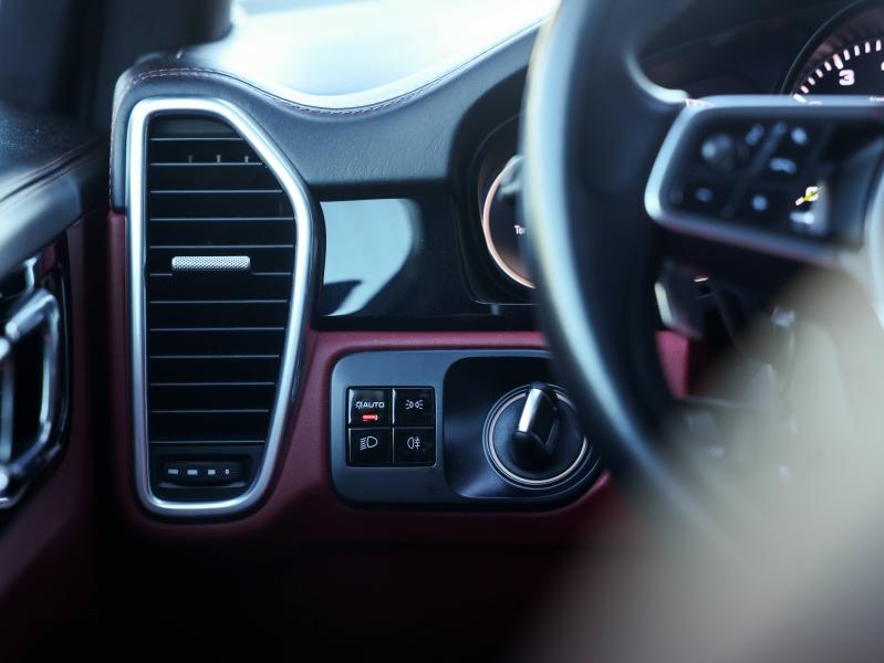 Voitures occasions PORSCHE Cayenne Coupe E-Hybrid Villeneuve-d'Ascq