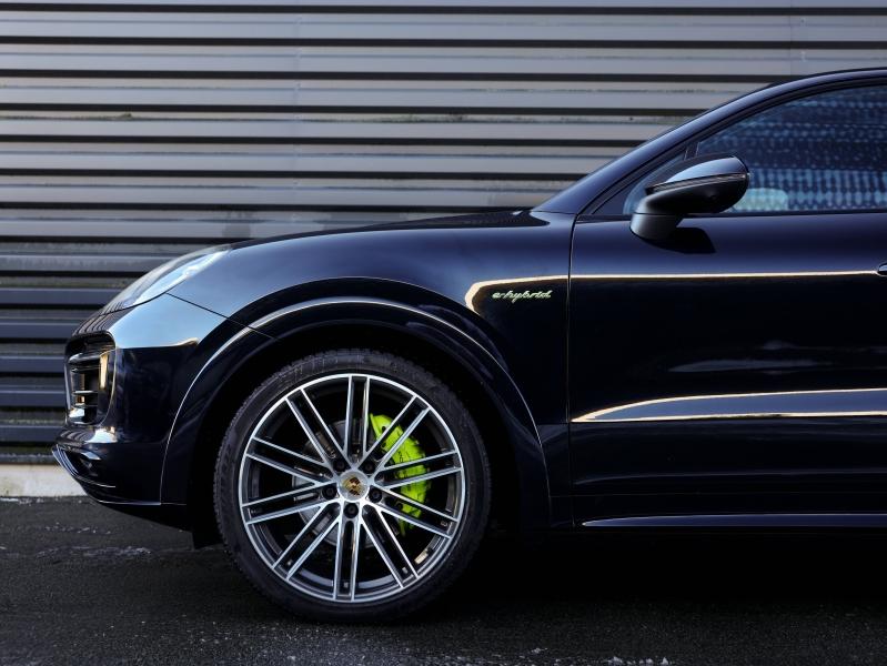 Voitures occasions PORSCHE Cayenne Coupe E-Hybrid Villeneuve-d'Ascq