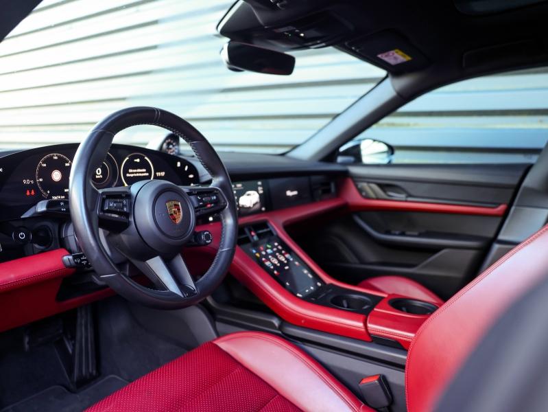 Voitures occasions PORSCHE Taycan Sport Turismo Base Villeneuve-d'Ascq