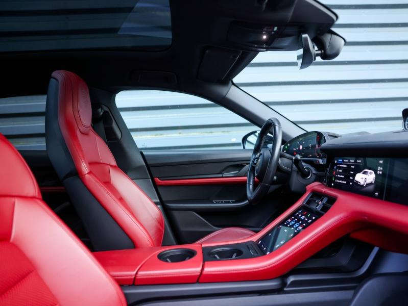Voitures occasions PORSCHE Taycan Sport Turismo Base Villeneuve-d'Ascq
