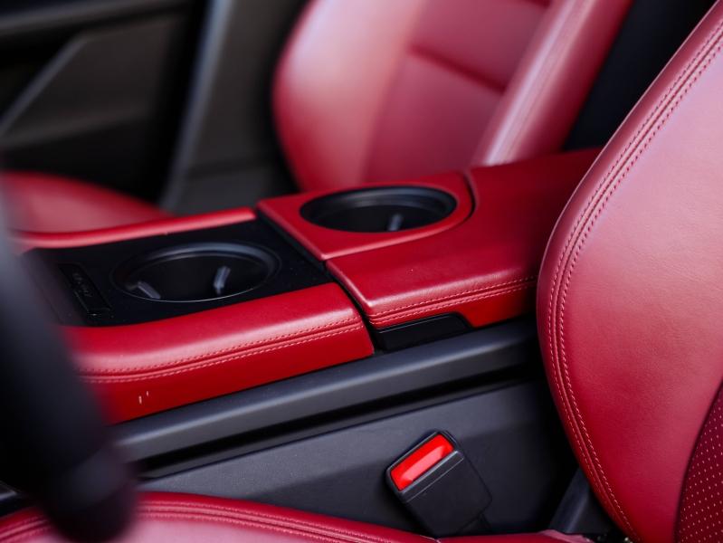 Voitures occasions PORSCHE Taycan Sport Turismo Base Villeneuve-d'Ascq