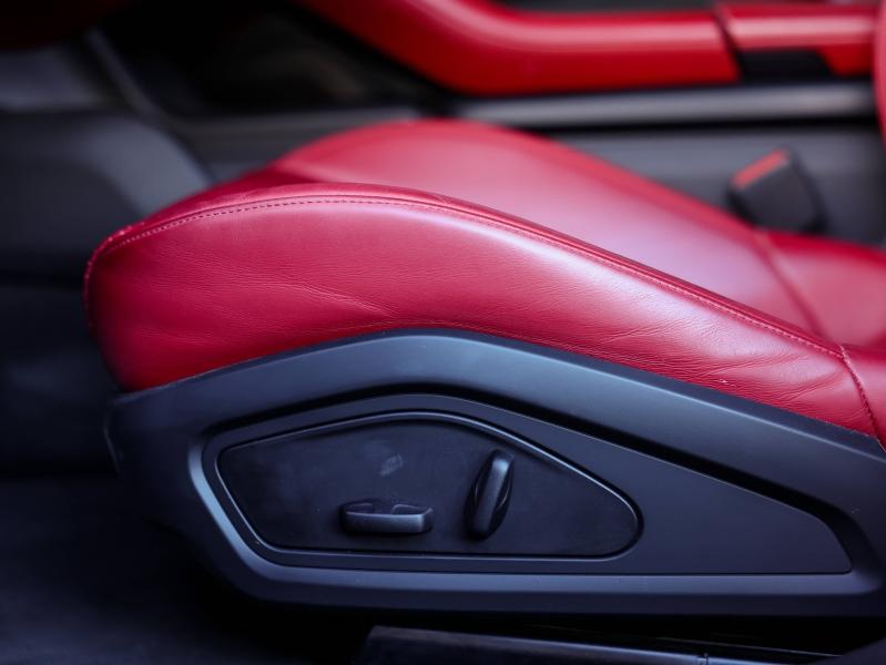 Voitures occasions PORSCHE Taycan Sport Turismo Base Villeneuve-d'Ascq