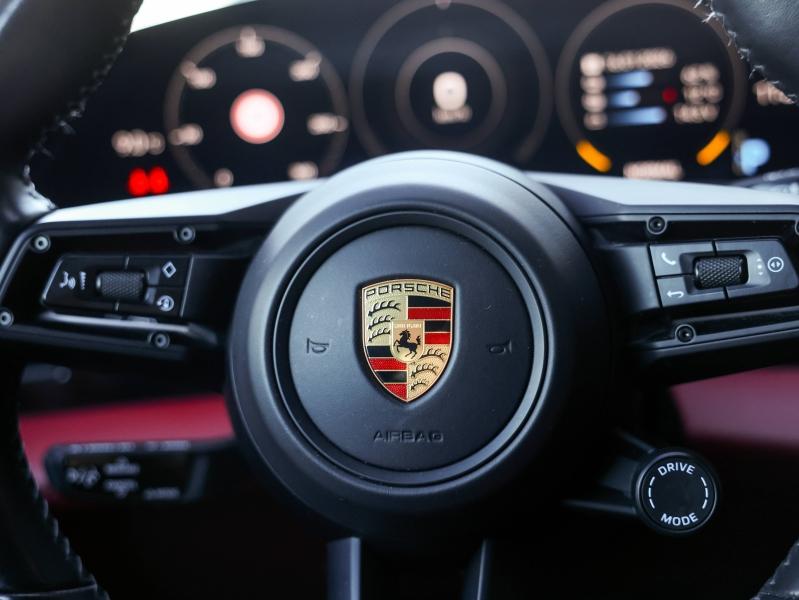 Voitures occasions PORSCHE Taycan Sport Turismo Base Villeneuve-d'Ascq