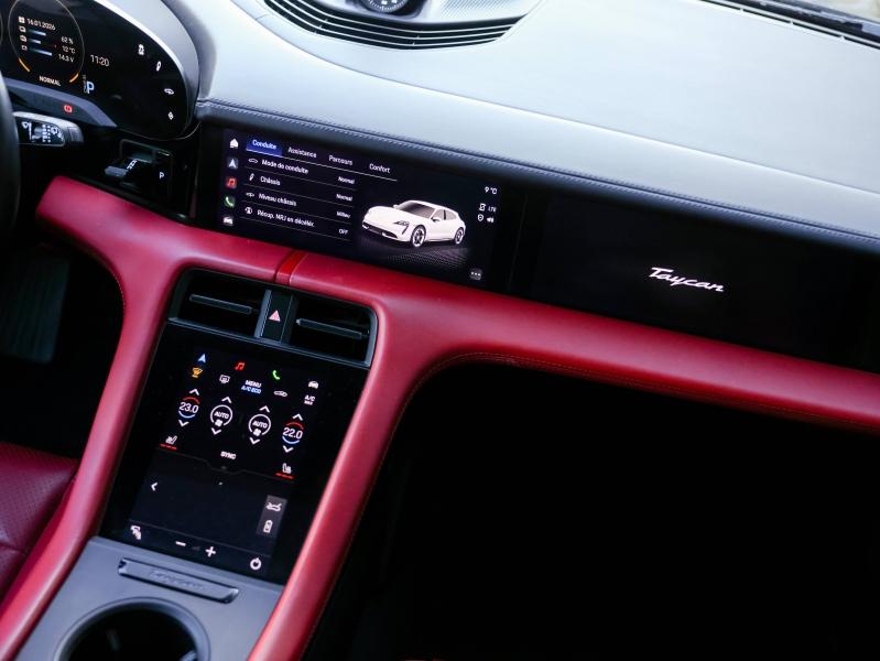 Voitures occasions PORSCHE Taycan Sport Turismo Base Villeneuve-d'Ascq