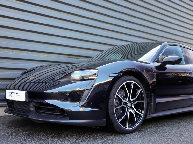 Voitures occasions PORSCHE Taycan Sport Turismo Base Villeneuve-d'Ascq