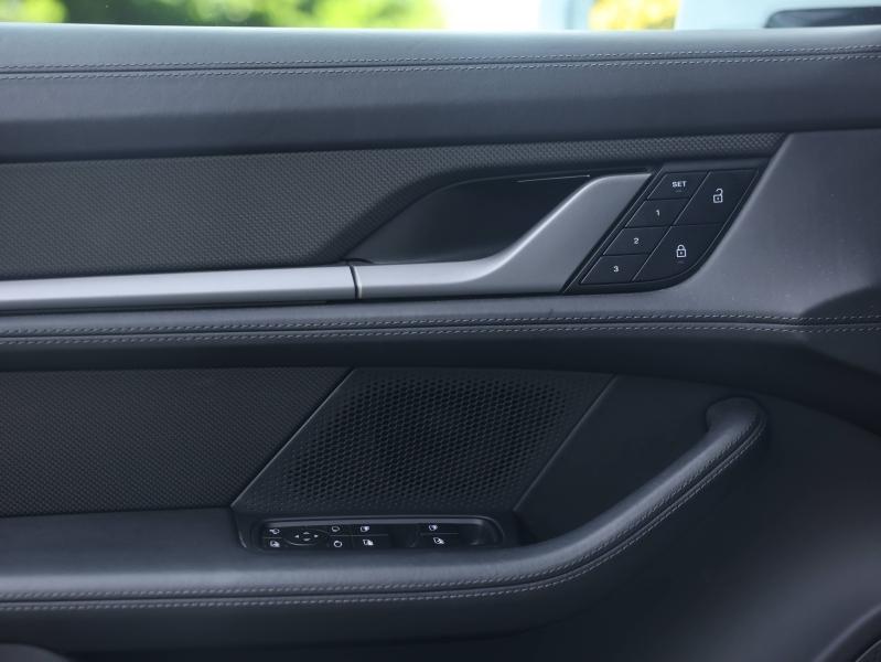 Voitures occasions PORSCHE Taycan Turbo S Villeneuve-d'Ascq