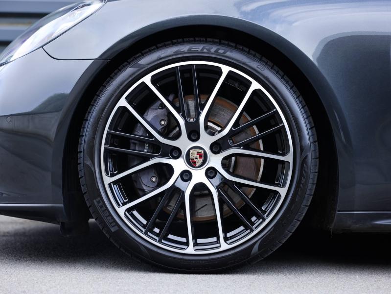 Voitures occasions PORSCHE PANAMERA 4 Villeneuve-d'Ascq