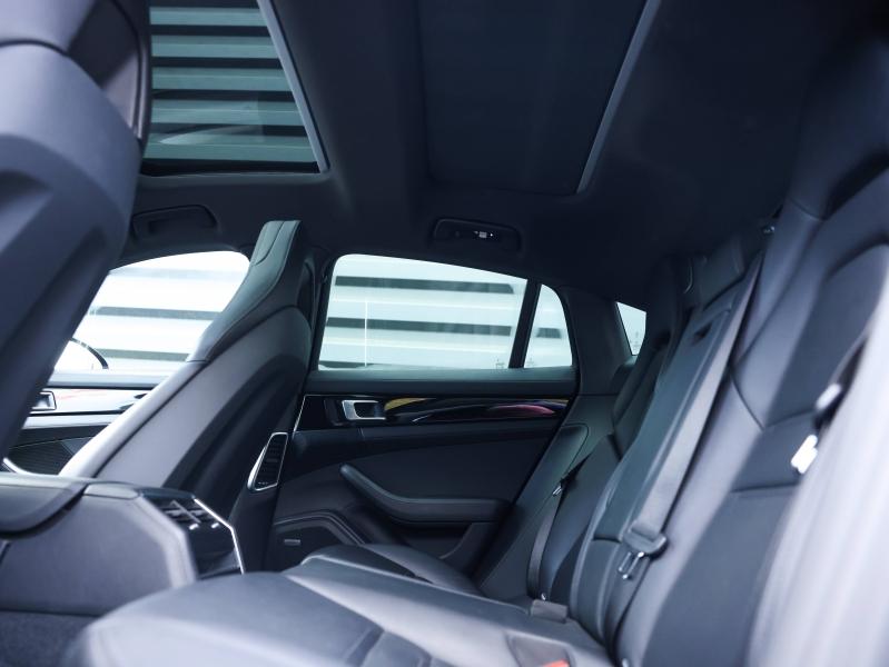 Voitures occasions PORSCHE PANAMERA 4 Villeneuve-d'Ascq