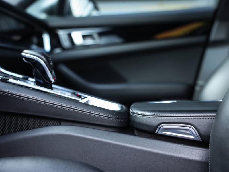 Voitures occasions PORSCHE PANAMERA 4 Villeneuve-d'Ascq