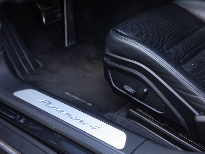 Voitures occasions PORSCHE PANAMERA 4 Villeneuve-d'Ascq