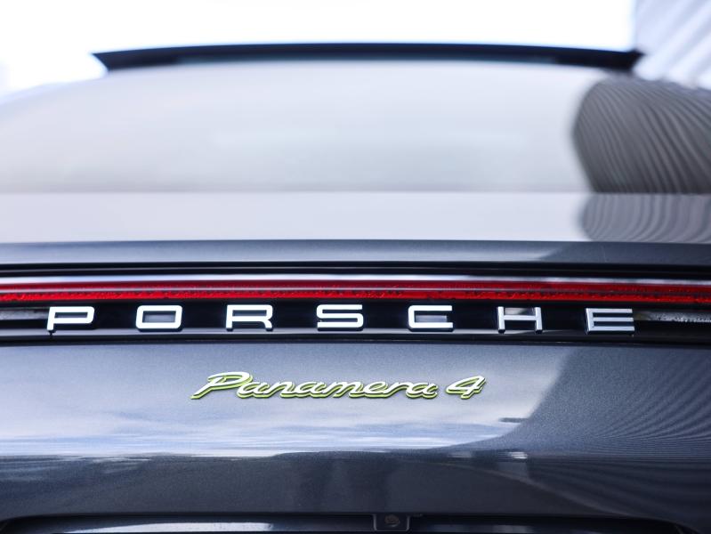 Voitures occasions PORSCHE PANAMERA 4 Villeneuve-d'Ascq