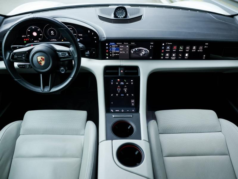 Voitures occasions PORSCHE Taycan Cross Turismo 4 Villeneuve-d'Ascq