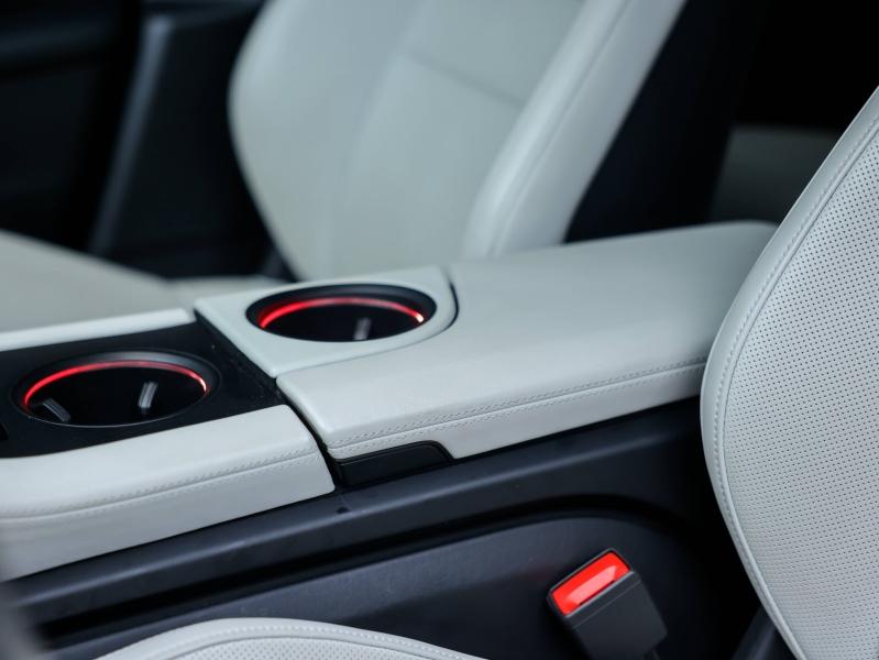 Voitures occasions PORSCHE Taycan Cross Turismo 4 Villeneuve-d'Ascq