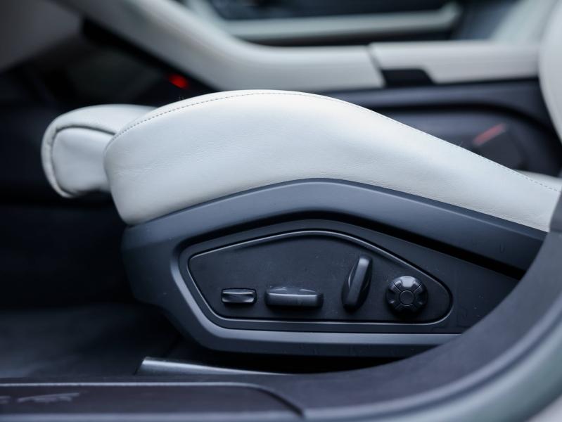 Voitures occasions PORSCHE Taycan Cross Turismo 4 Villeneuve-d'Ascq