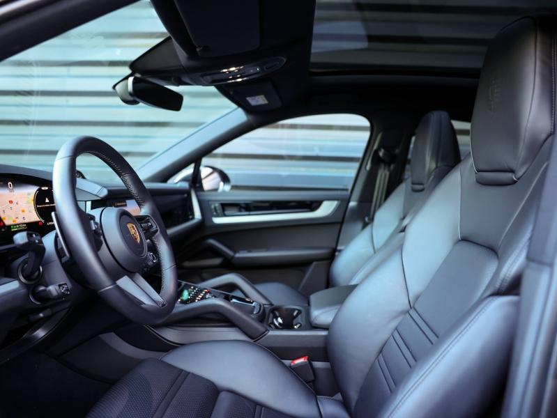 Voitures occasions PORSCHE Cayenne Coupe E-Hybrid Villeneuve-d'Ascq