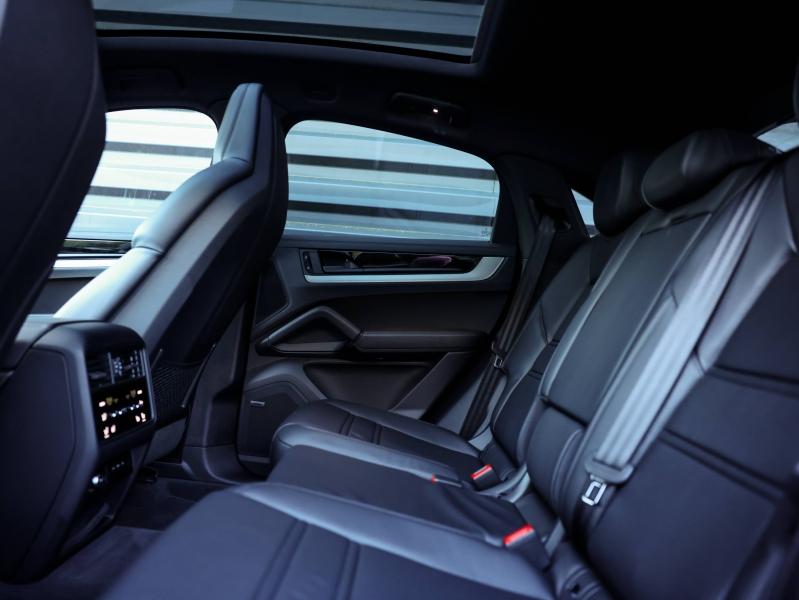 Voitures occasions PORSCHE Cayenne Coupe E-Hybrid Villeneuve-d'Ascq