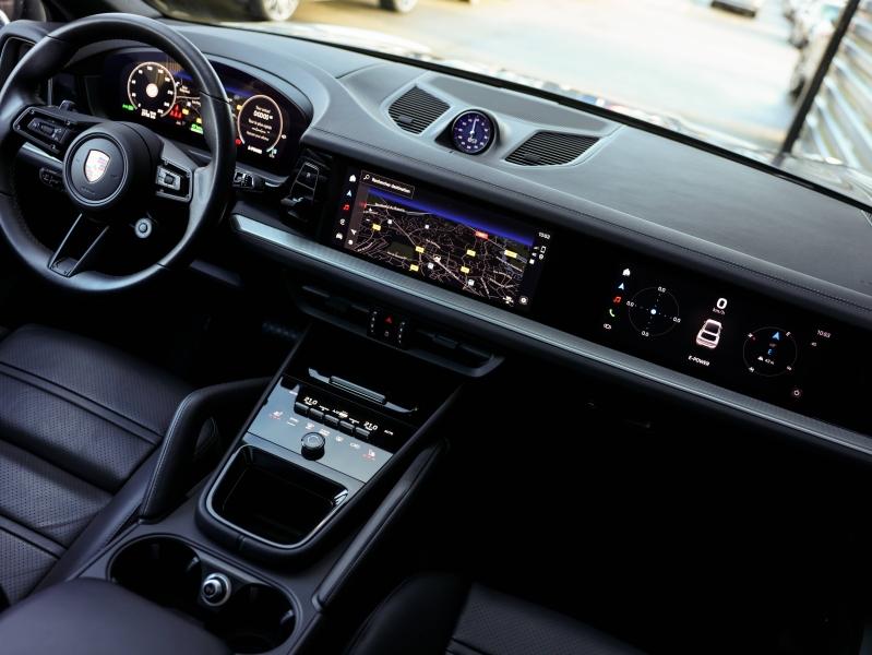 Voitures occasions PORSCHE Cayenne Coupe E-Hybrid Villeneuve-d'Ascq