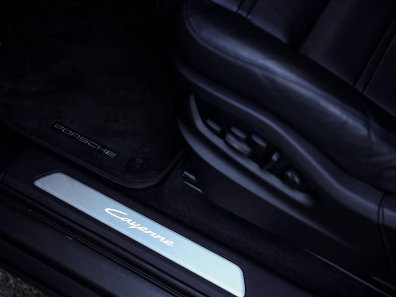 Voitures occasions PORSCHE Cayenne Coupe E-Hybrid Villeneuve-d'Ascq