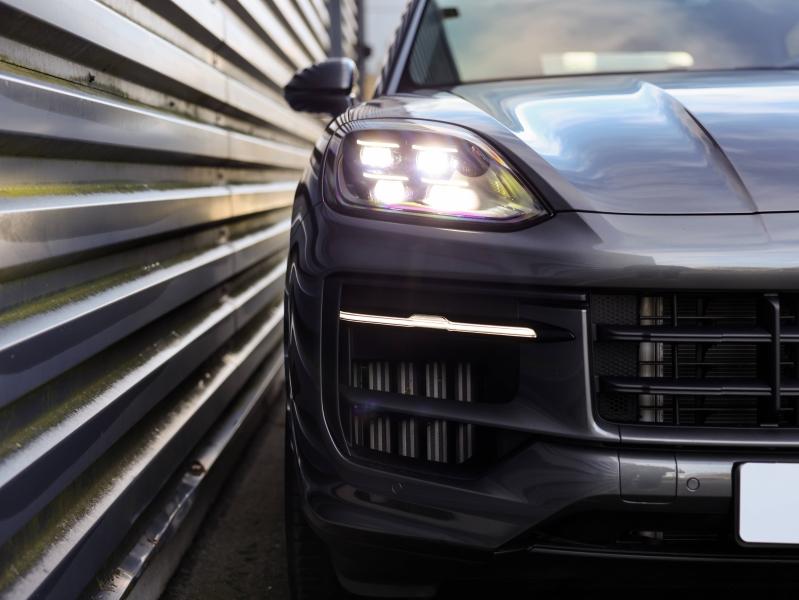 Voitures occasions PORSCHE Cayenne Coupe E-Hybrid Villeneuve-d'Ascq