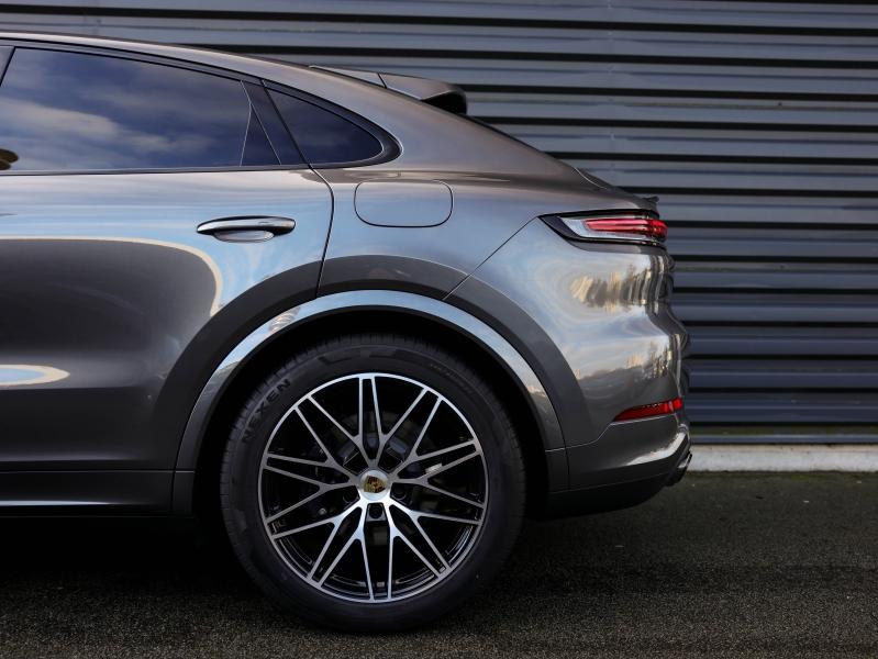 Voitures occasions PORSCHE Cayenne Coupe E-Hybrid Villeneuve-d'Ascq