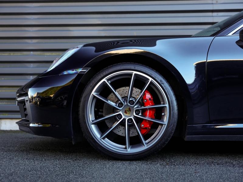 Voitures occasions PORSCHE 911 Coupe Carrera 4S Villeneuve-d'Ascq